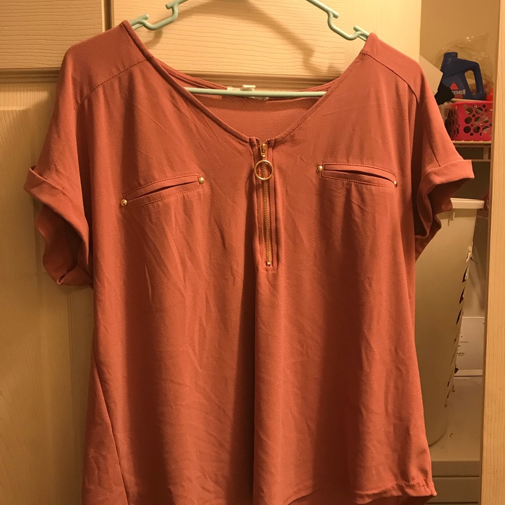 Nude pink shirt XL